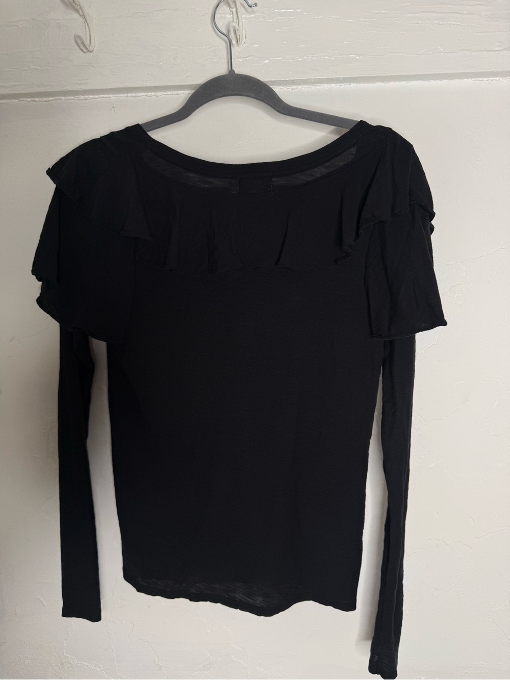 Nation Ltd Kelsey Ruffled Romance Tee Long Sleeve Pima Cotton Black Blouse Small - Picture 4 of 11